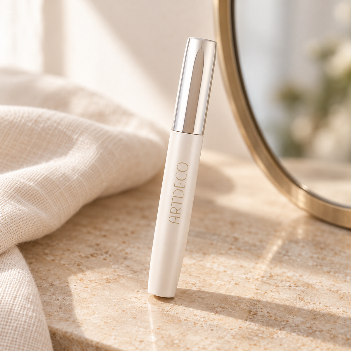 Artdeco Lash Booster Podkladová báze pod řasenku 10 ml – produkt v prostředí