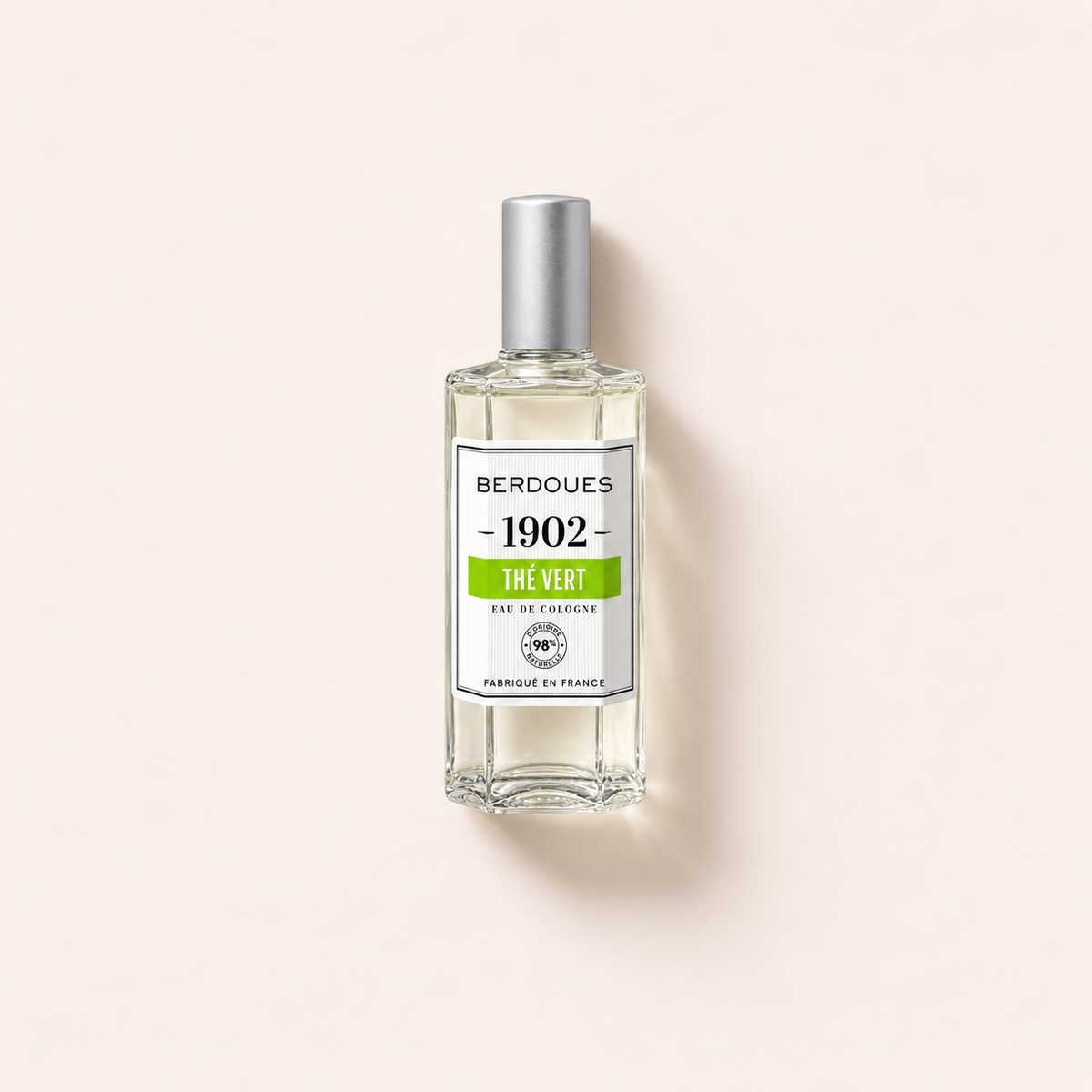 Berdoues 1902 Thé Vert EDC 125 ml na béžovém pozadí – MrRizz