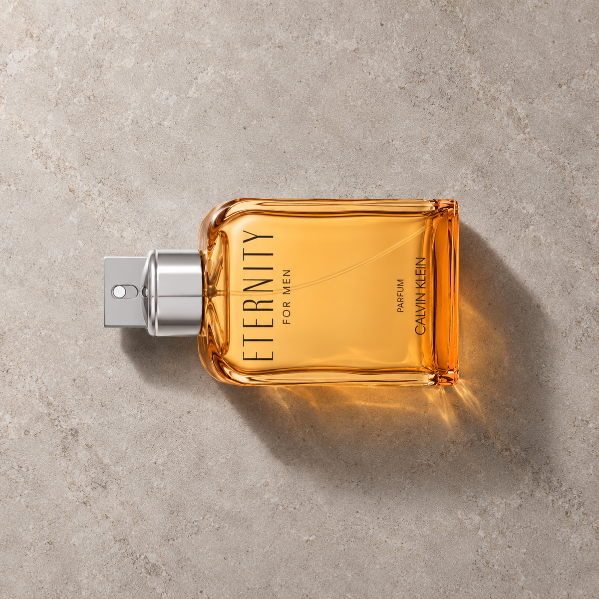 Calvin Klein Eternity Parfum 200 ml – parfém v prostředí, pohled shora s bočním stínem
