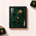 Parfemovy obraz Amouage Epic Woman v cernem ramu - ilustracni fotografie