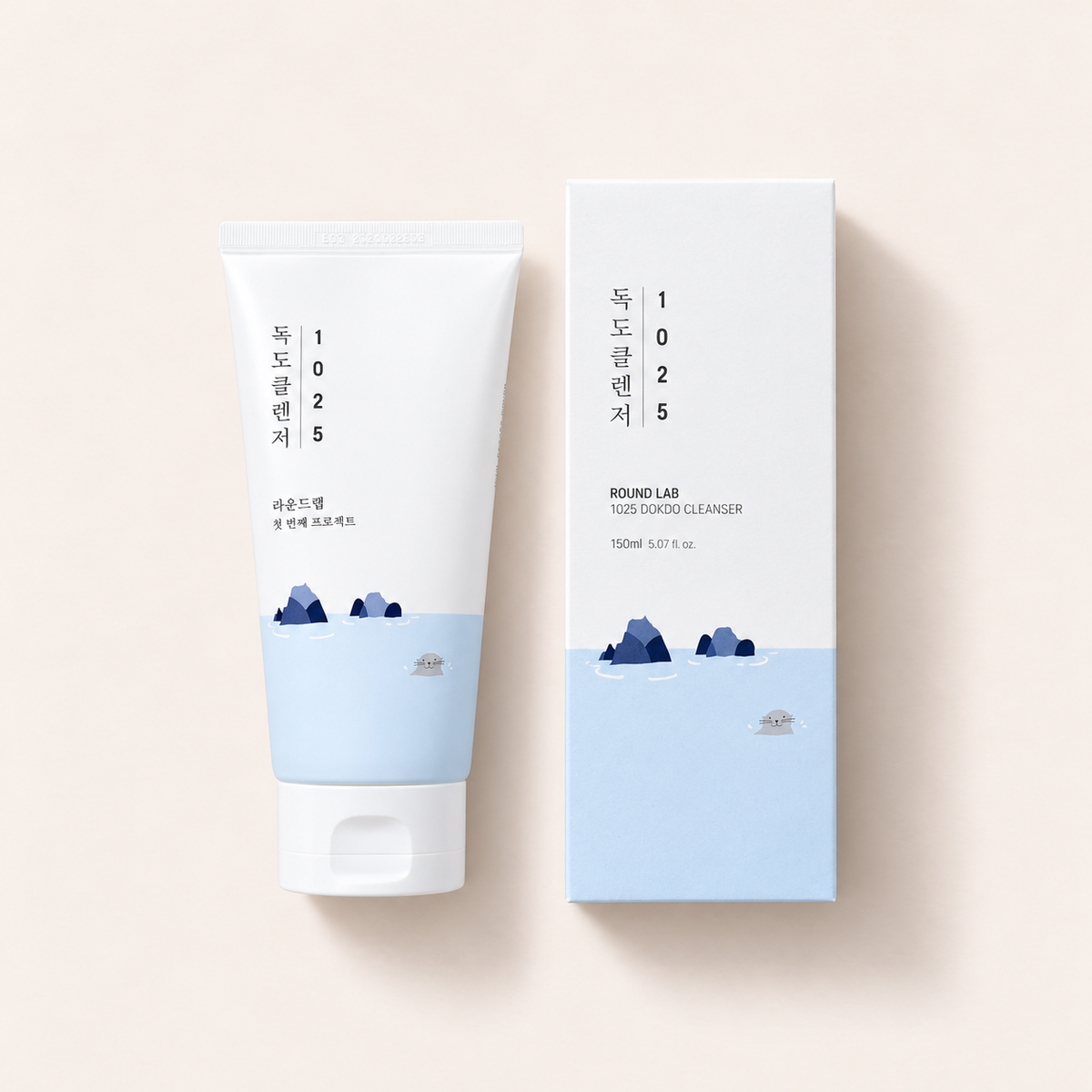 Round Lab 1025 Dokdo Cleanser 150 ml – výrobek s odpovídajícím obalem vleže – MrRizz