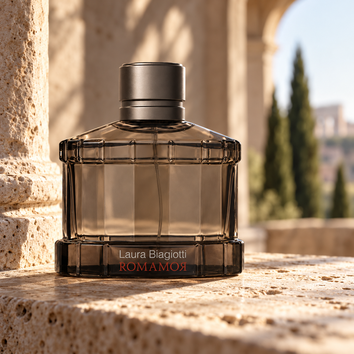 Laura Biagiotti Romamor Uomo EDT 125 ml – atmosférická fotografie – MrRizz