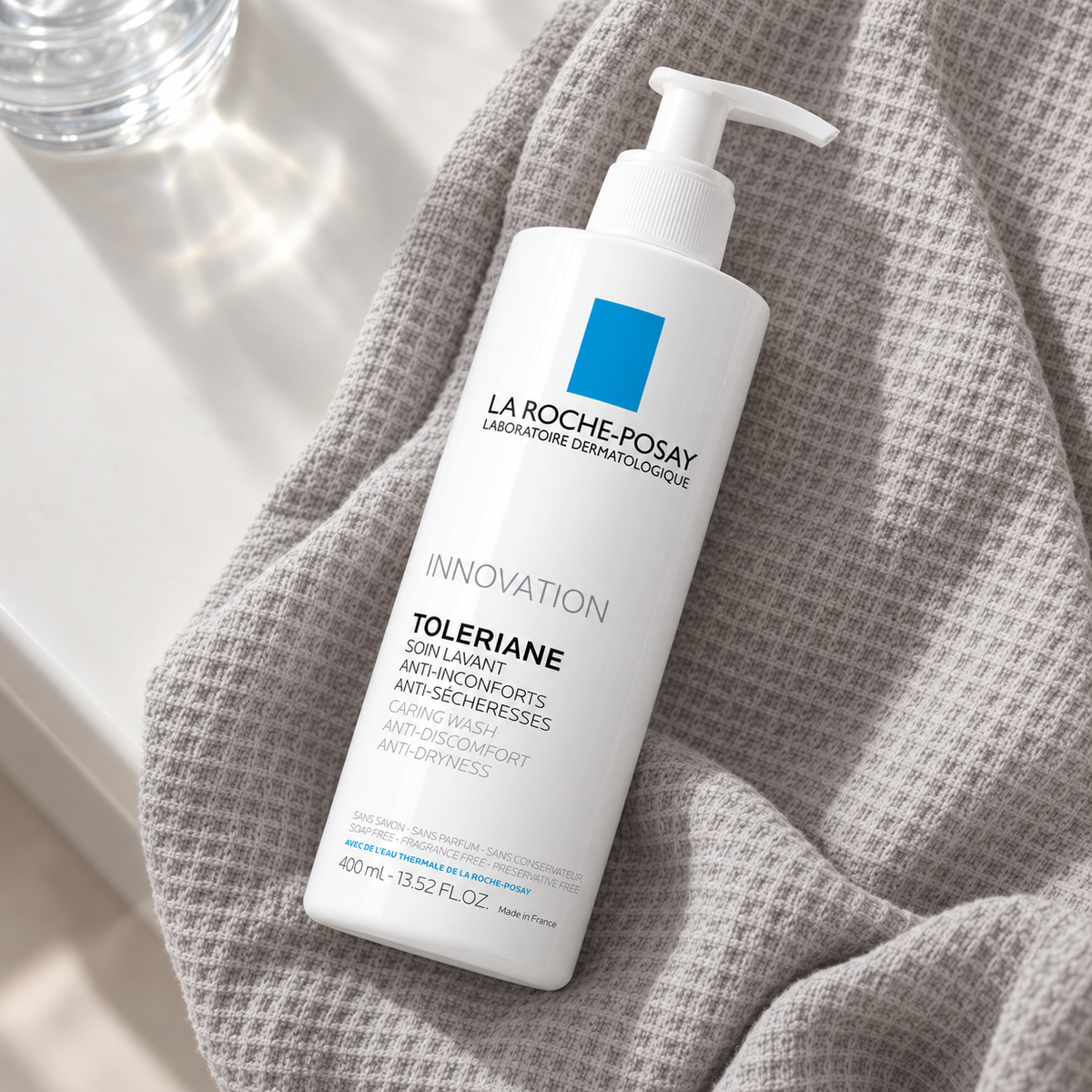 La Roche-Posay Toleriane Caring Wash 400 ml – atmosférická fotografie – MrRizz