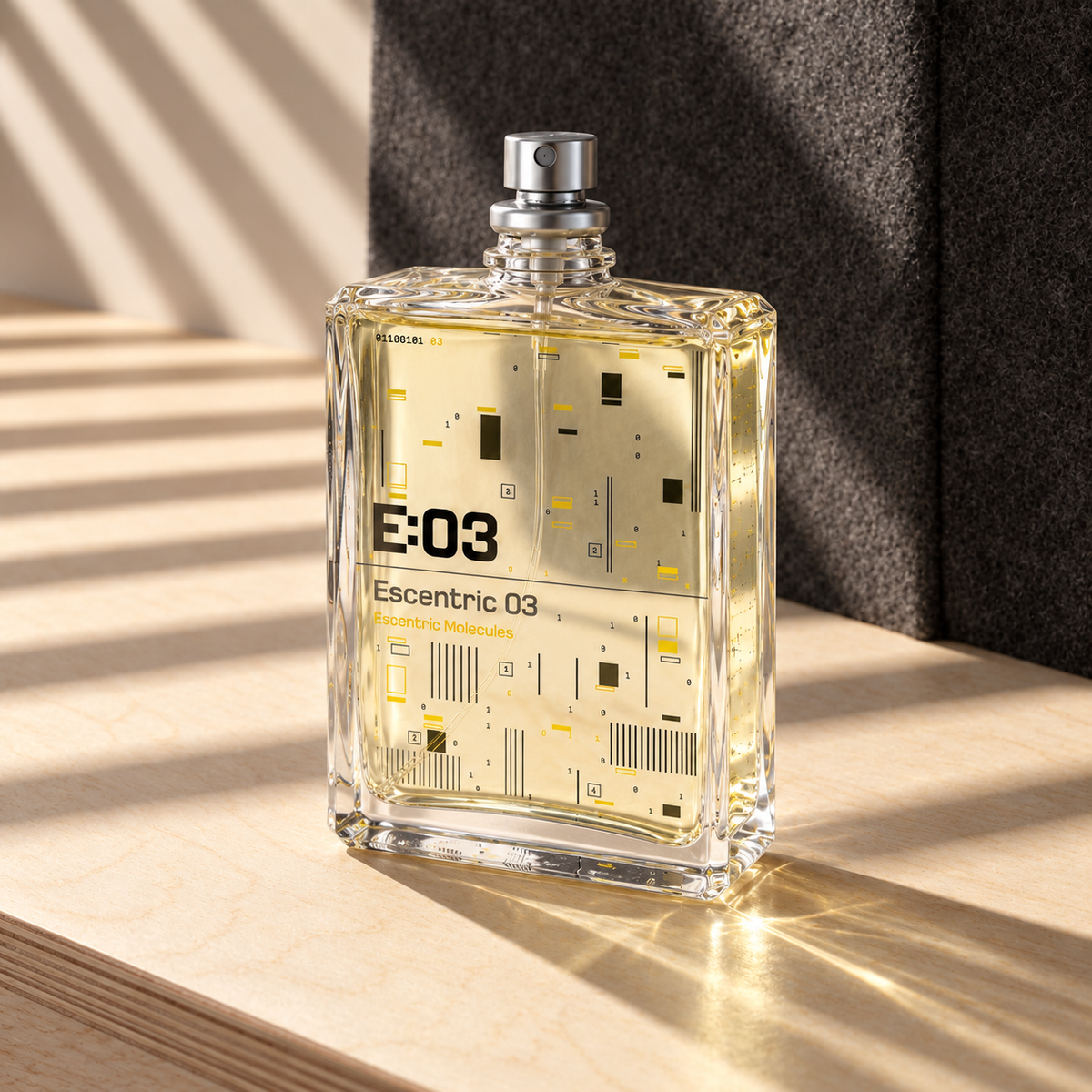 Escentric Molecules Escentric 03 EDT 100 ml – atmosférická fotografie – MrRizz