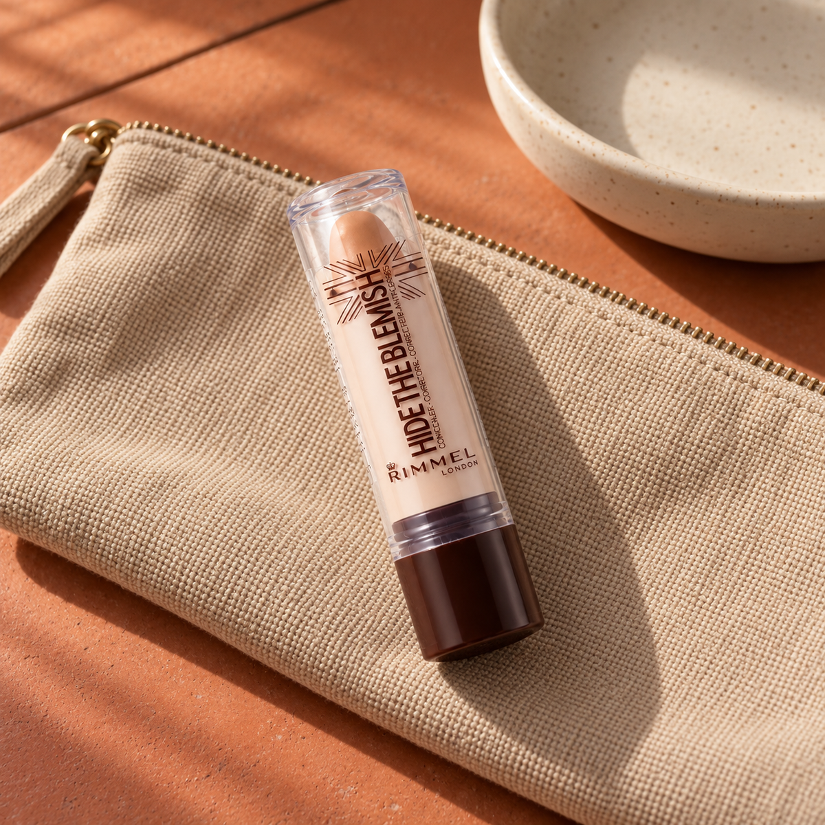 Rimmel London Hide The Blemish 4,5 ml – atmosférická fotografie – MrRizz